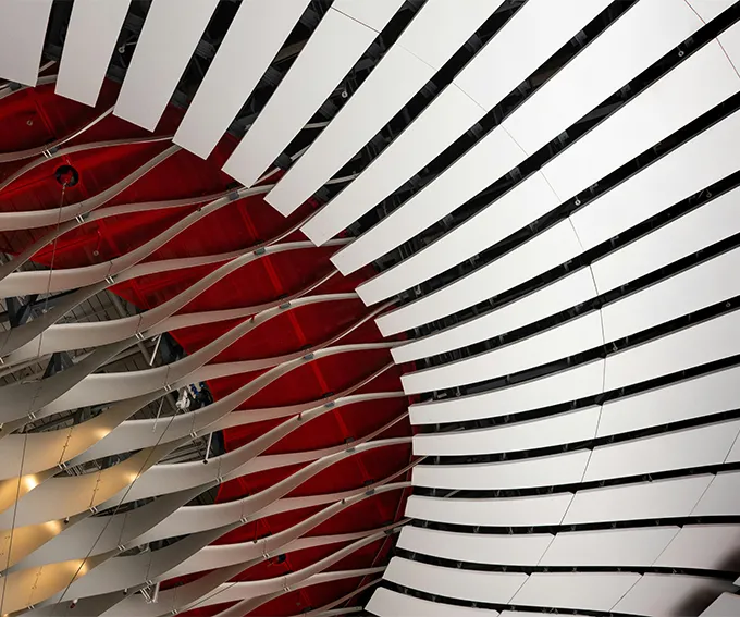 Advantages and characteristics of prepainted aluminum in interior decoration